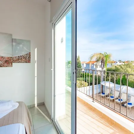 Palm Breeze By Ezoria * プロタラス