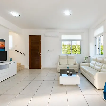 Palm Breeze By Ezoria 프로타라스