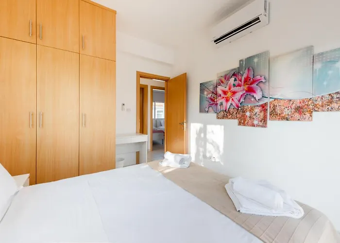 Villa Palm Breeze By Ezoria *