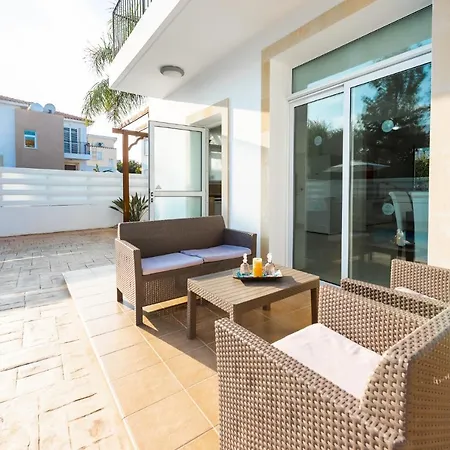 Palm Breeze By Ezoria 别墅 *